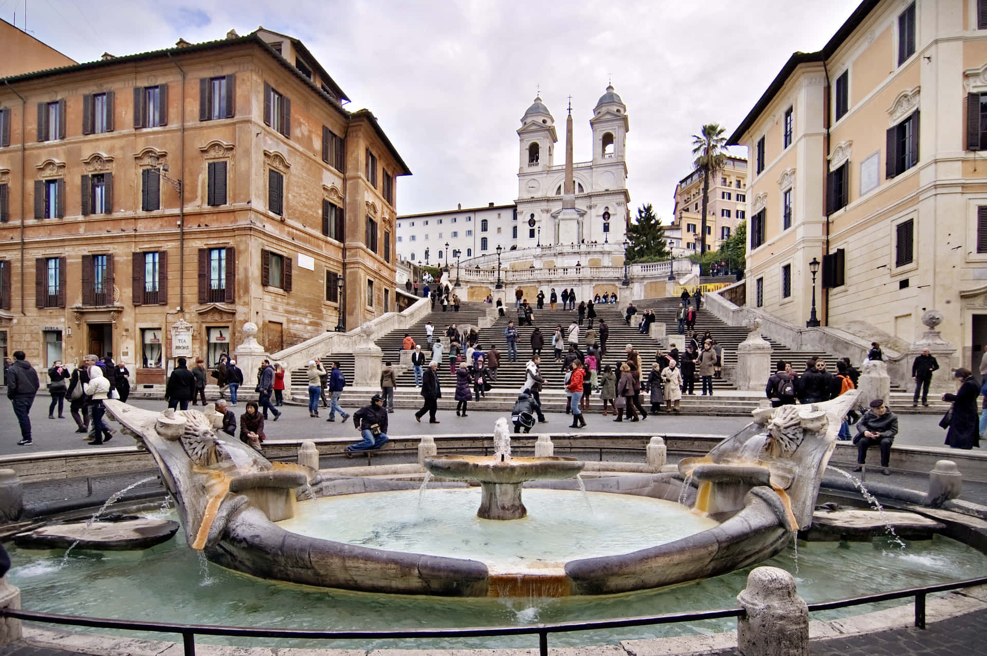 Spanish Steps Piazza Di Spagna Fontana Della Barcaccia Background