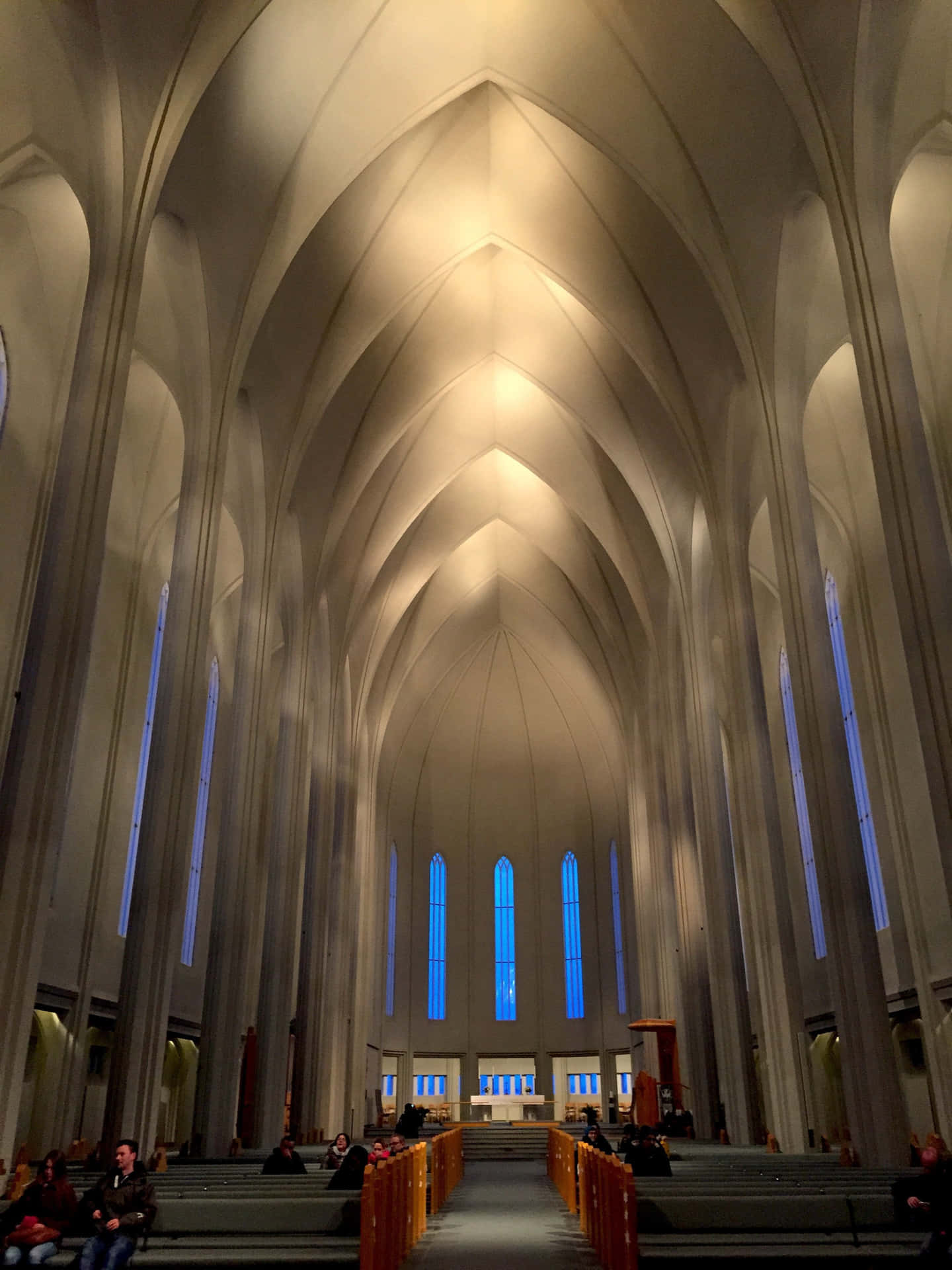 Spectacular Hallgrimskirkja Church Background