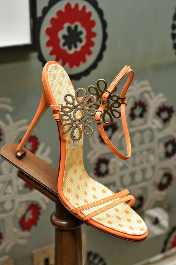 Spectacular Orange Heels By Manolo Blahnik Background