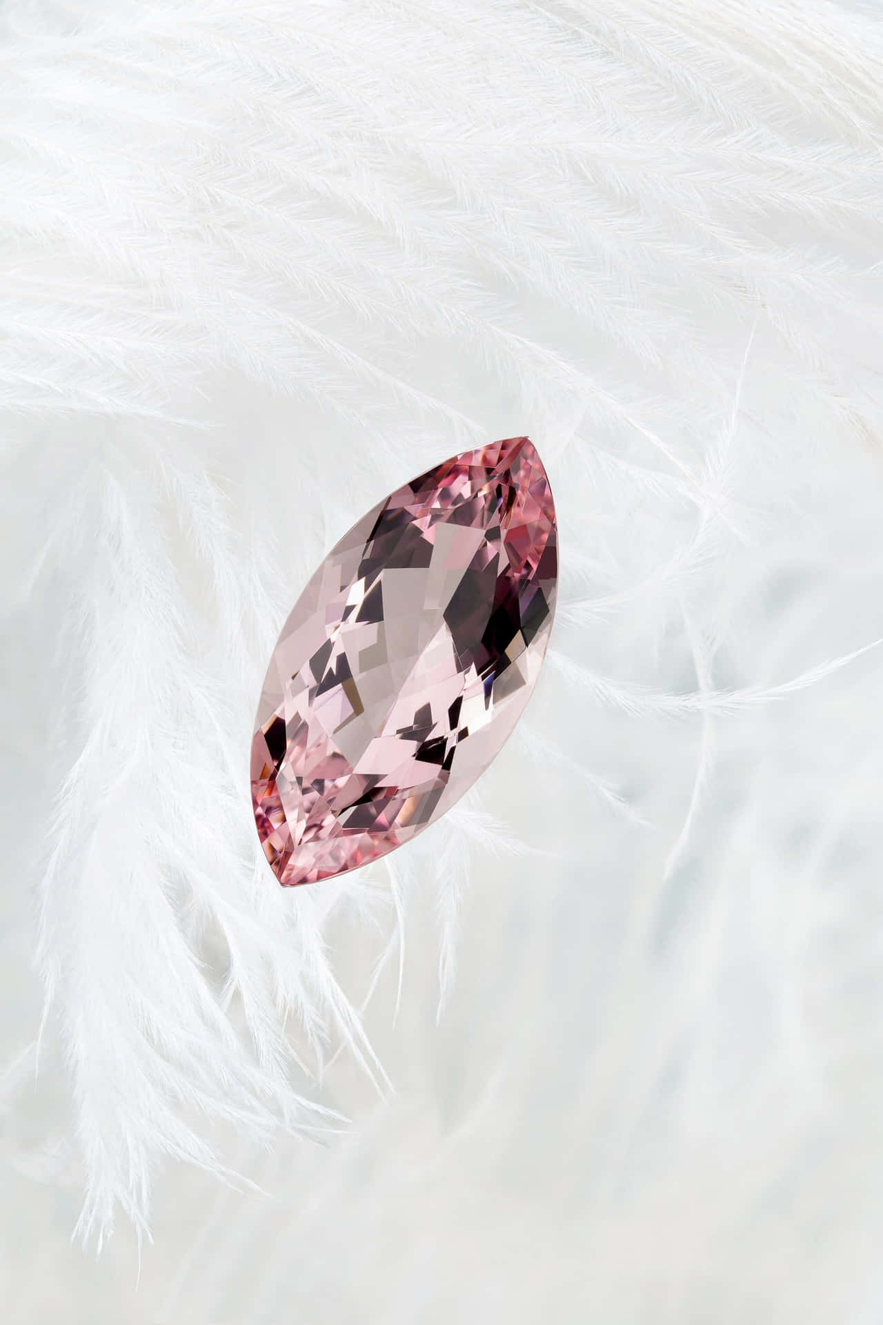 Spectacular Pear-cut Pink Diamond Gemstone