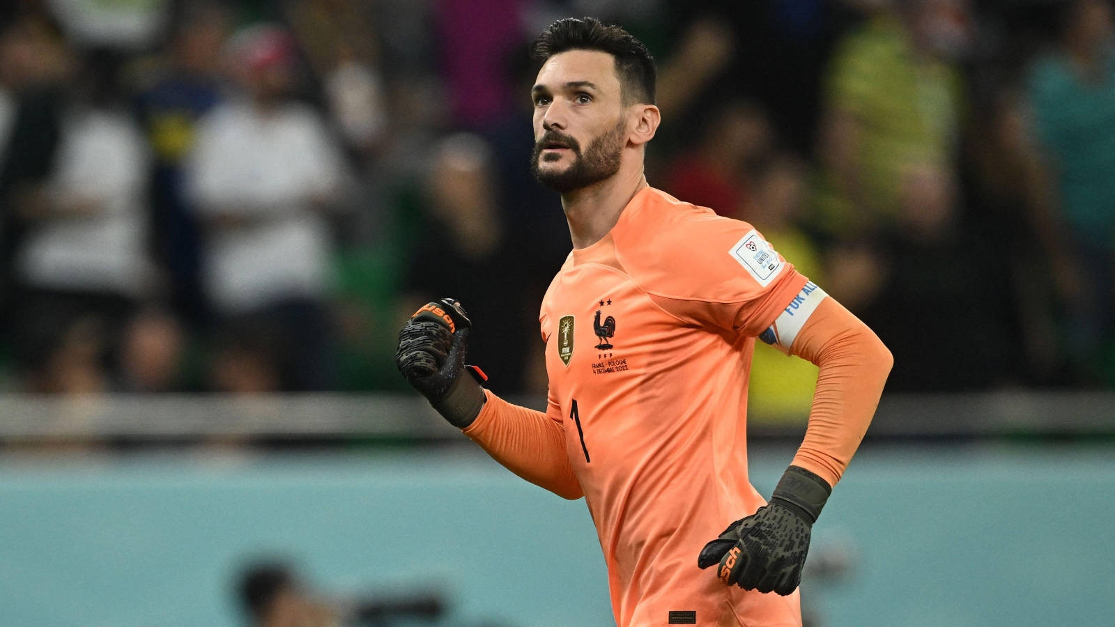 Spectacular Shot Of Hugo Lloris In Action Background