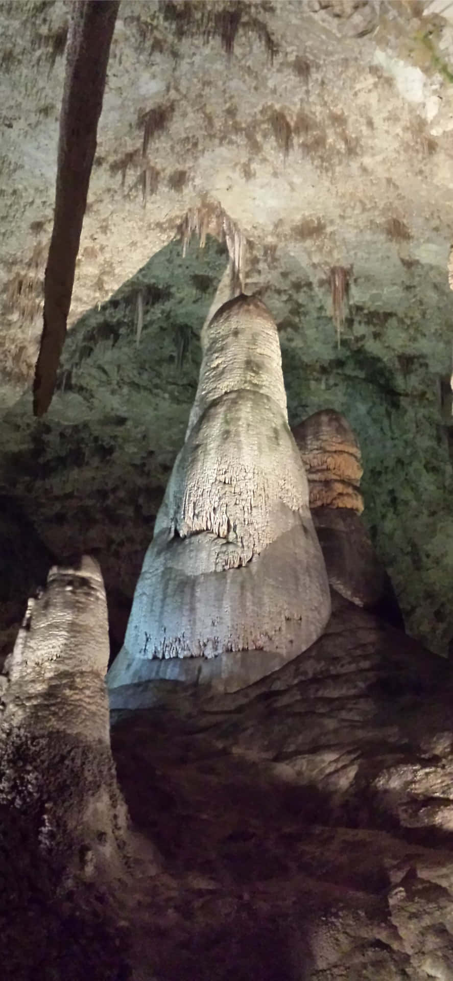 Spectacular View Of Carlsbad Caverns National Park Background