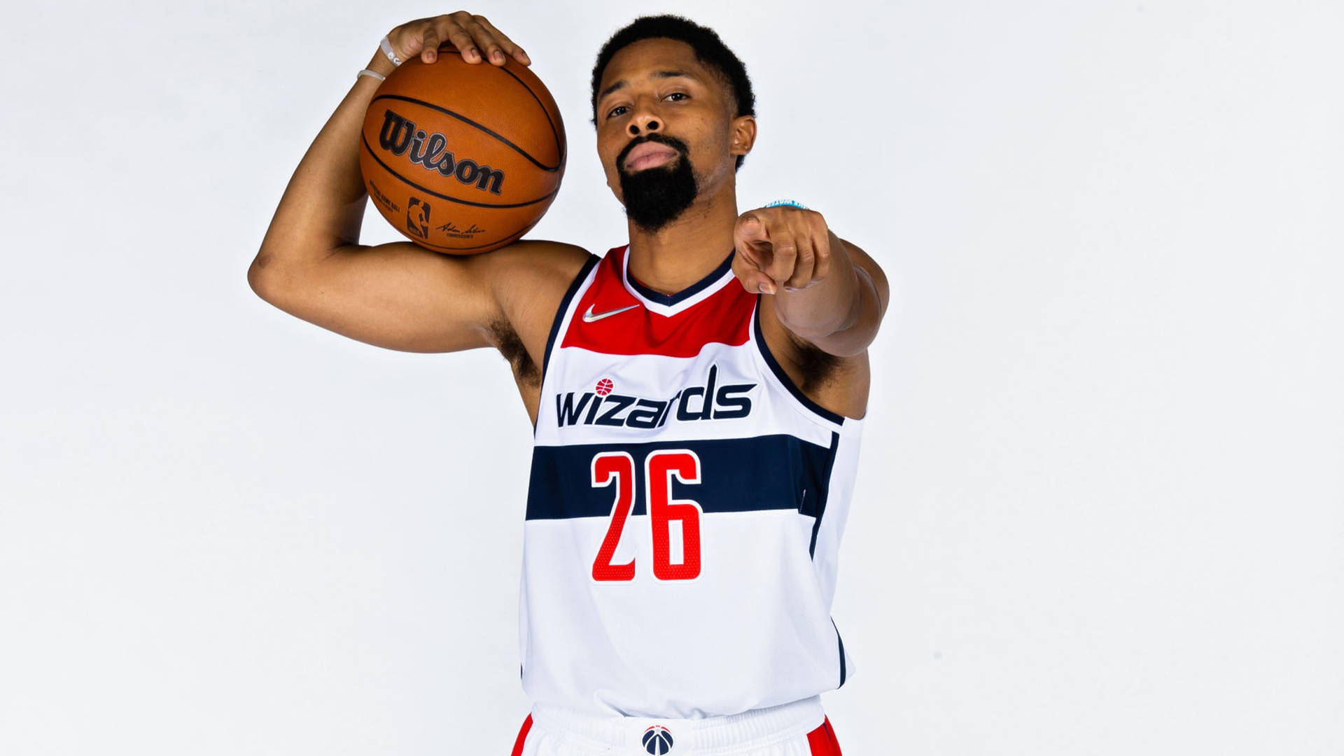 Spencer Dinwiddie 2021 Media Day Background