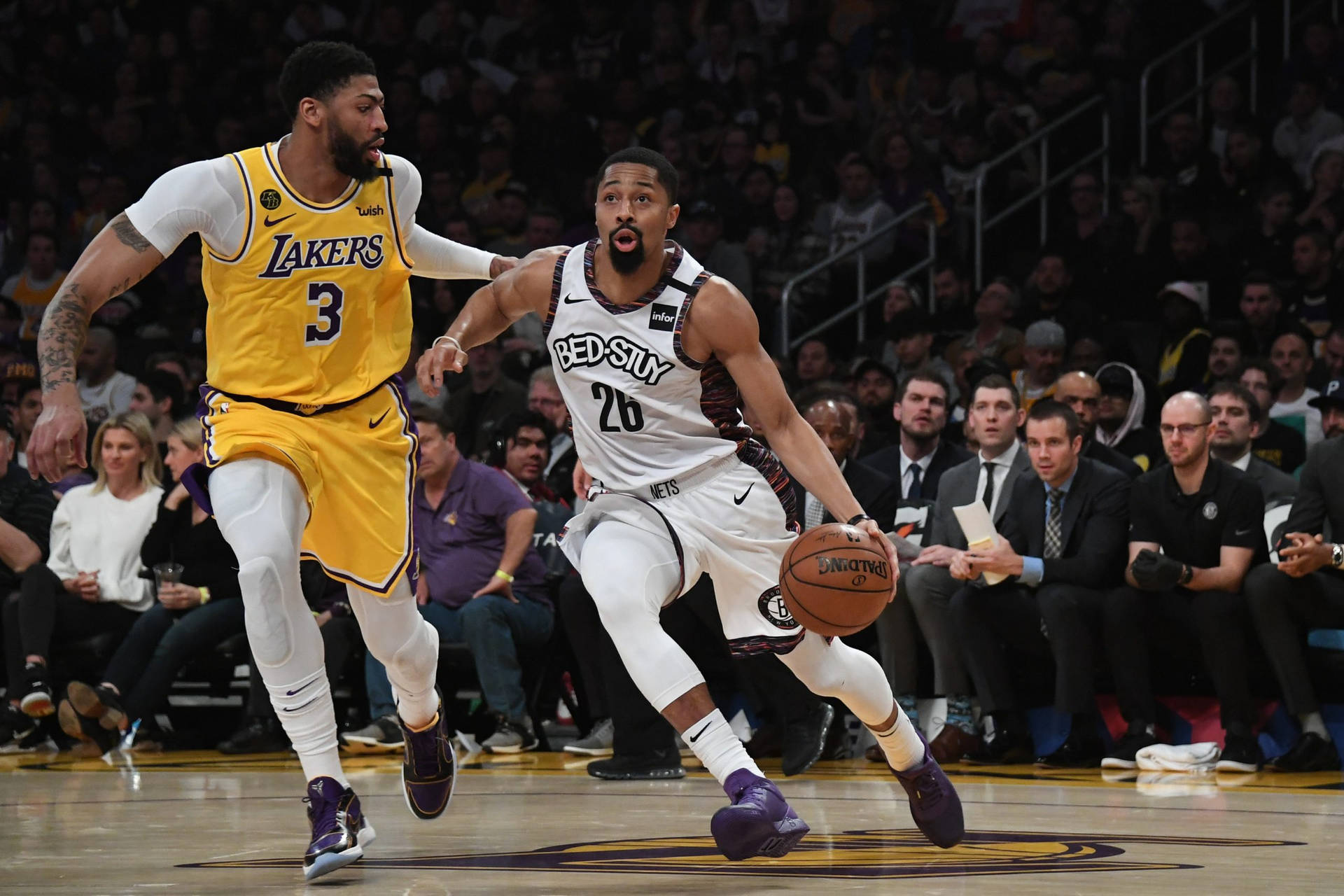 Spencer Dinwiddie Against Davis Background