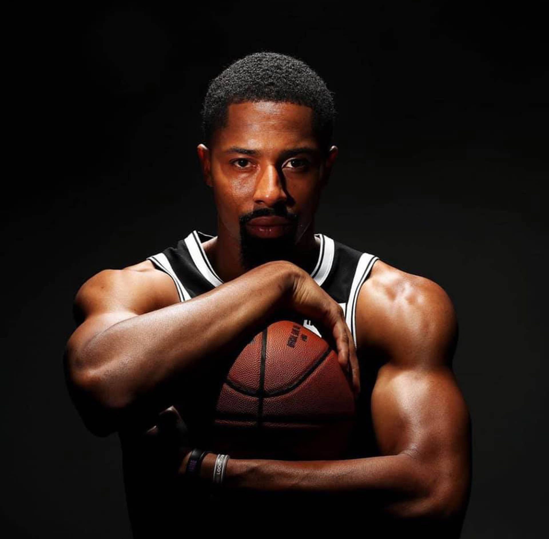 Spencer Dinwiddie Ball Photoshoot Background