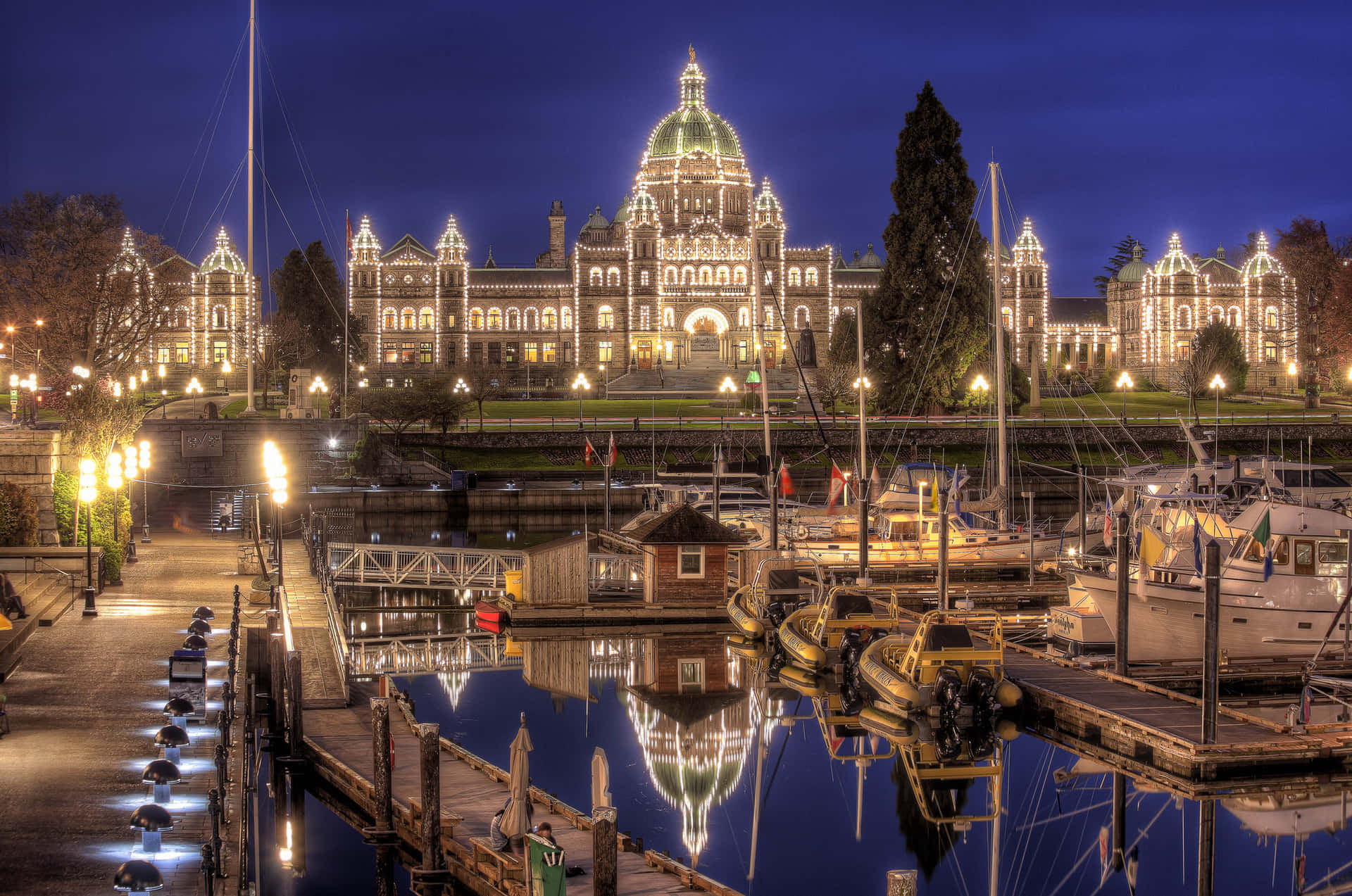 Splendid Night View Of Parliament Buildings In British Columbia Background
