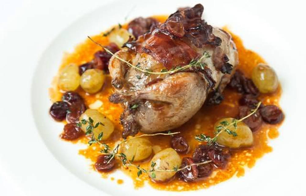 Splendid Roasted Quail Served With Green Grapes And Raisins