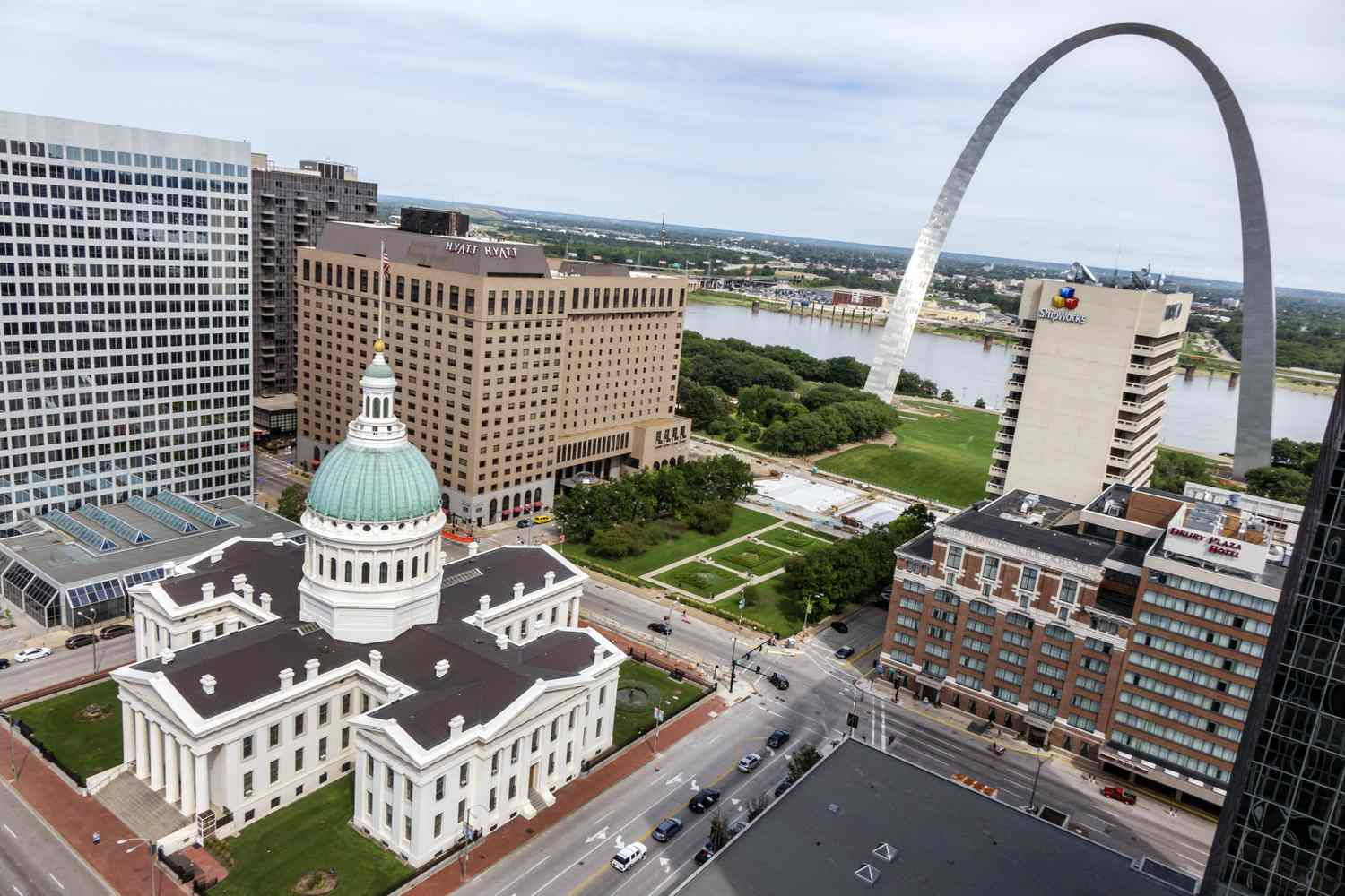 St Louis Birds Eye View Background