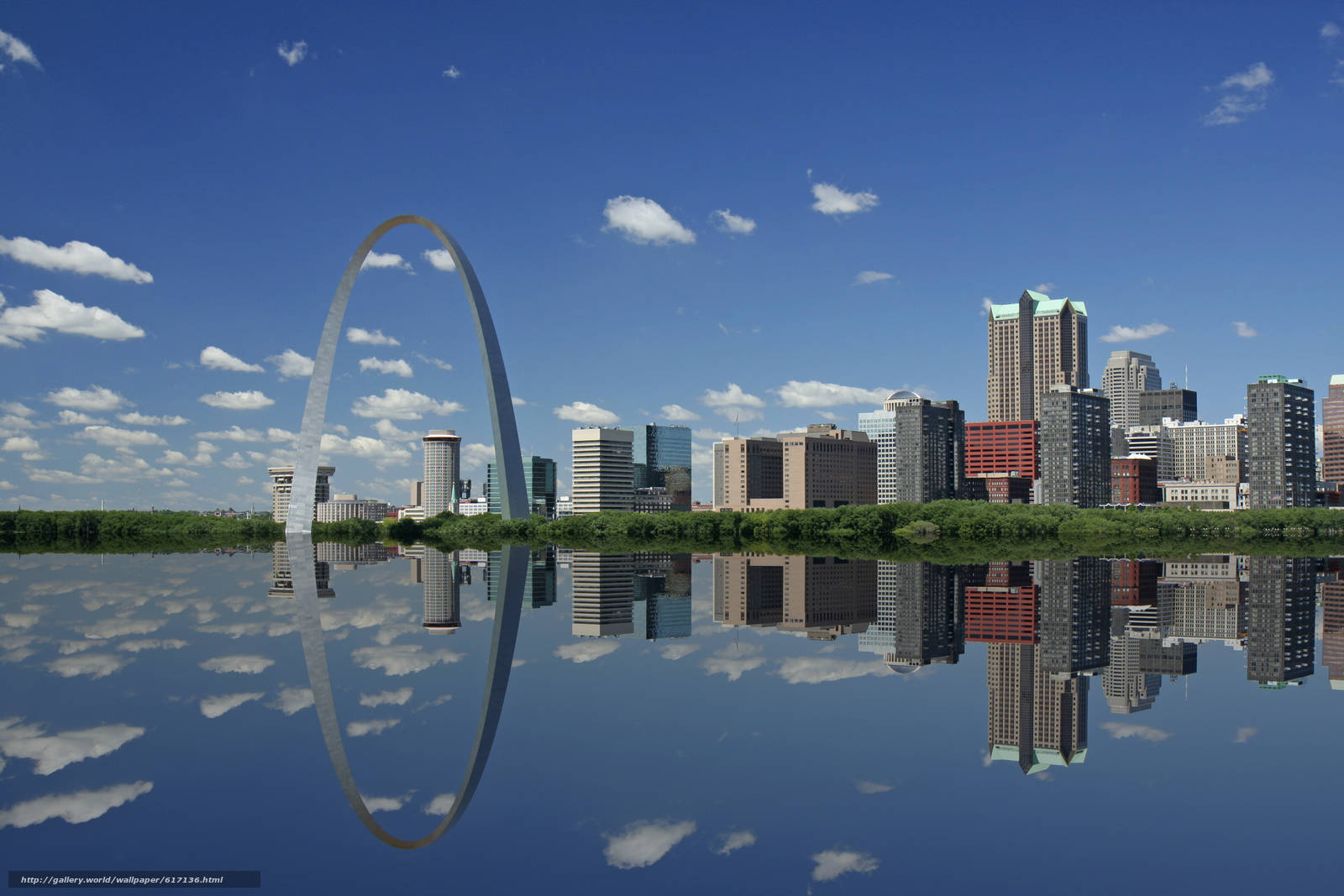 St Louis Gateway Arch Reflection Background