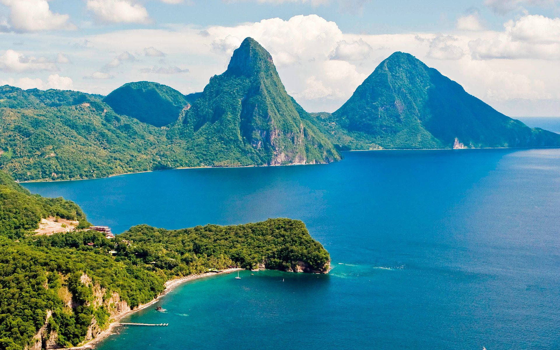 St. Lucia Jade Mountain Background