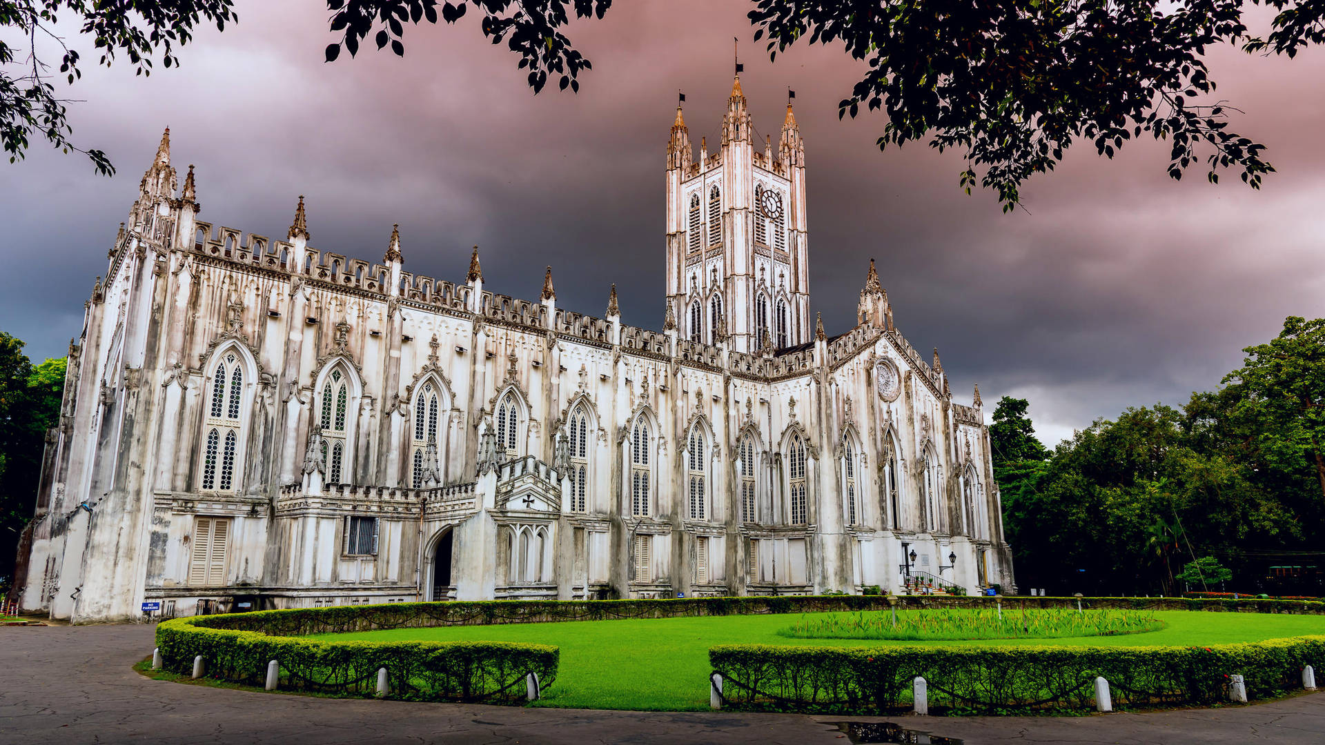 St Paul Cathedral Kolkata Background