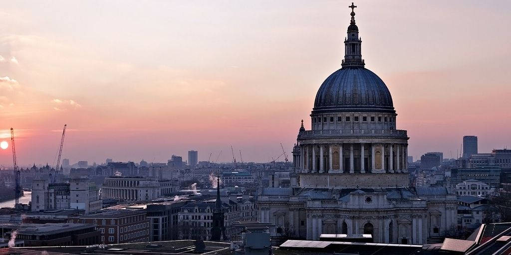 St Paul Cathedral Pink Skies Background