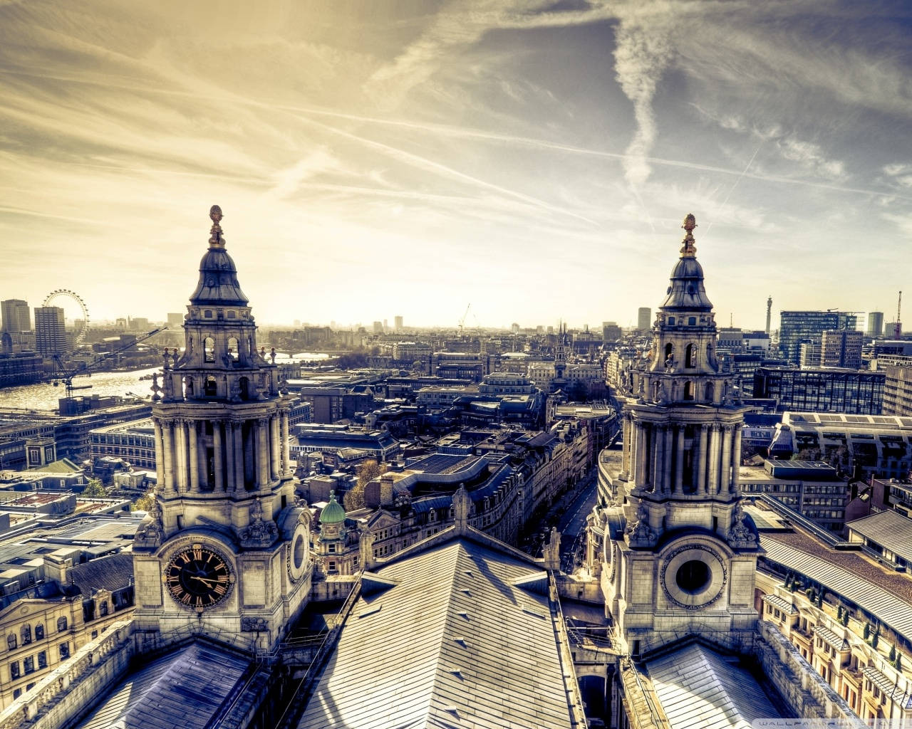 St Paul Cathedral Two Towers Background