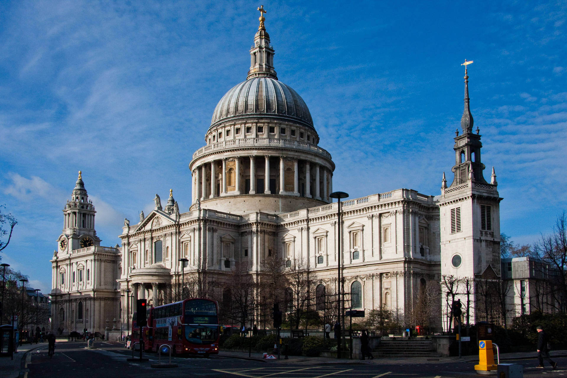 St Paul's Cathedral Church Background