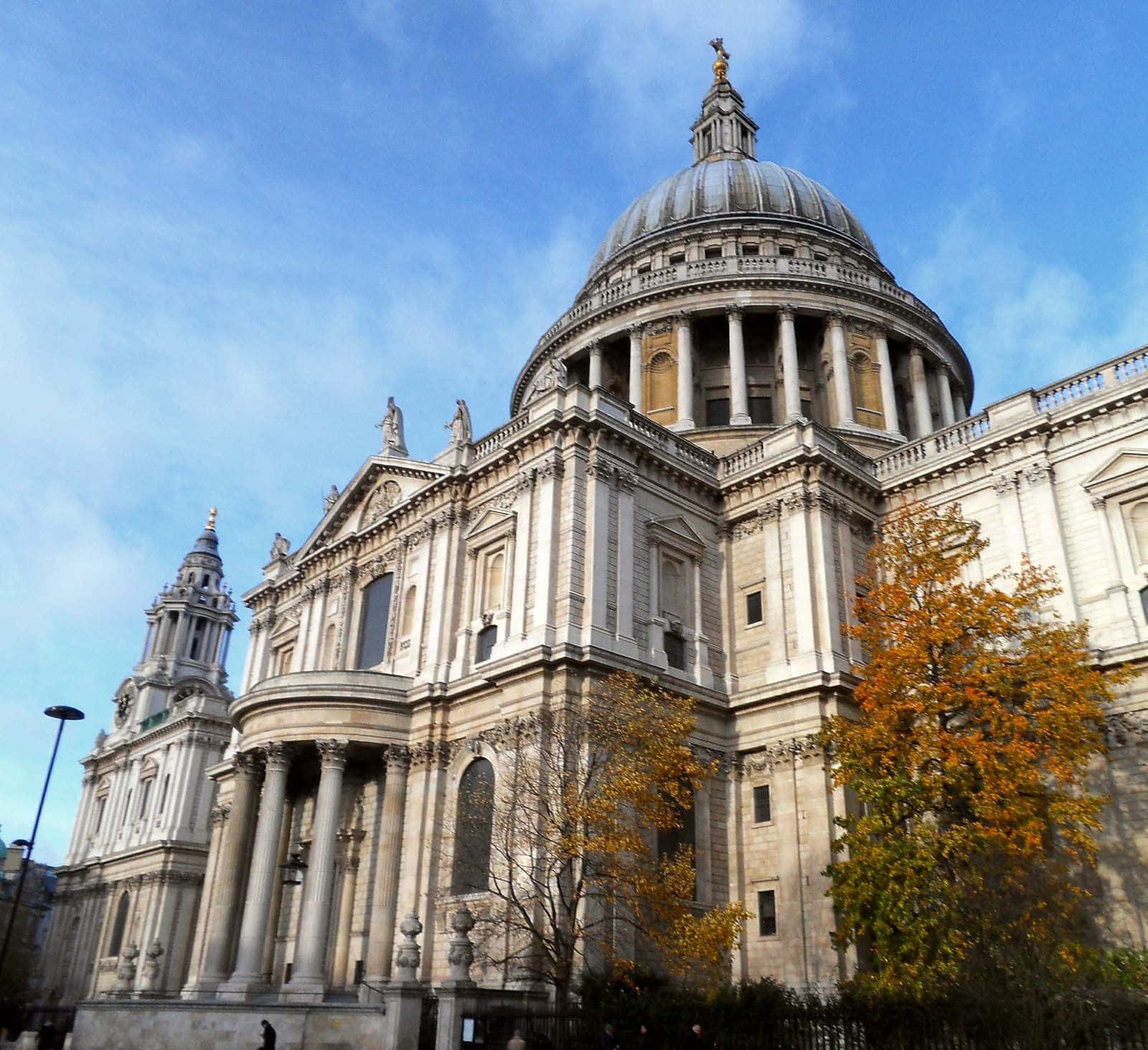 St. Paul's Cathedral English Baroque Architecture Background