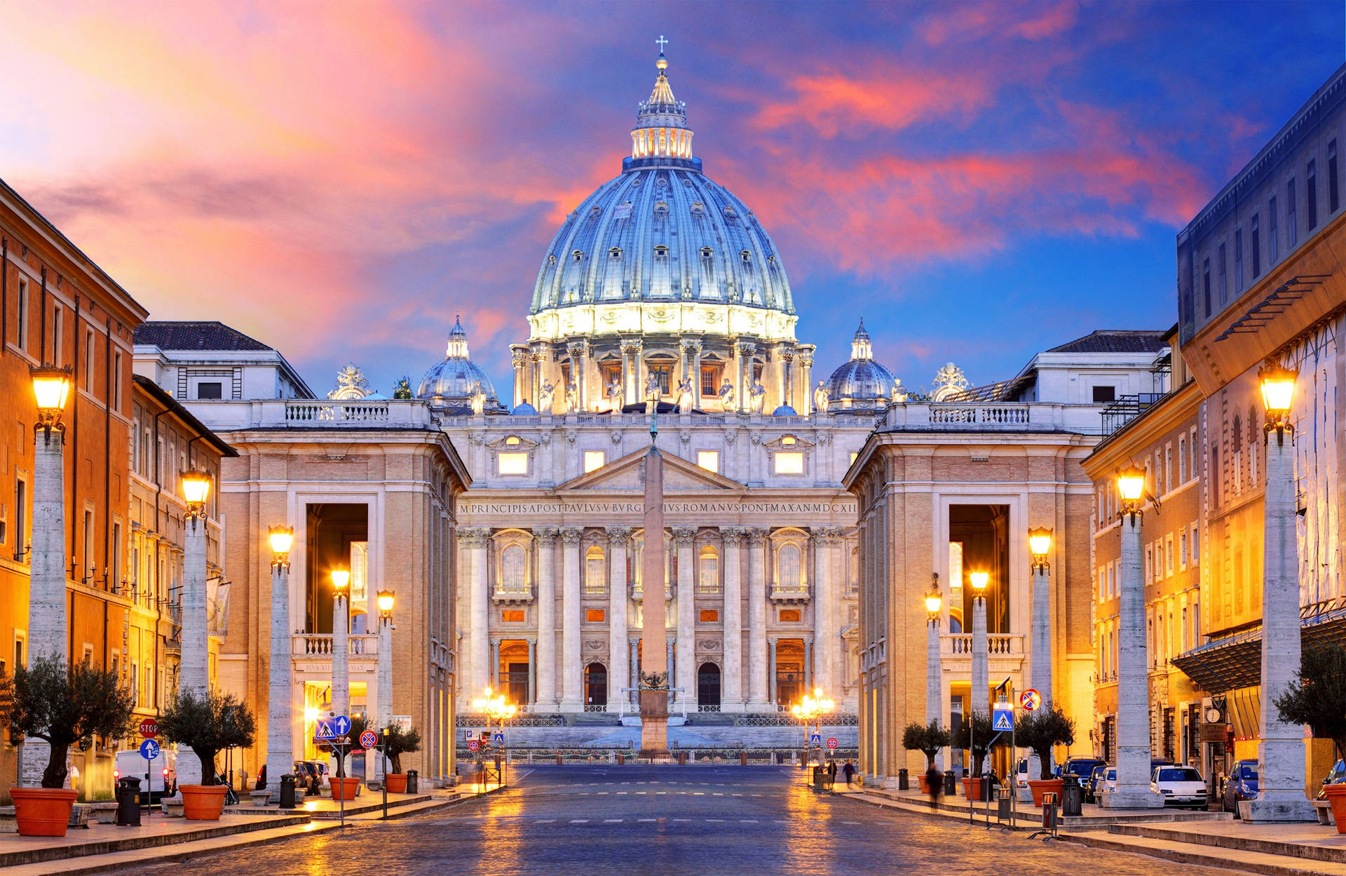 St. Peter's Basilica In Rome Background