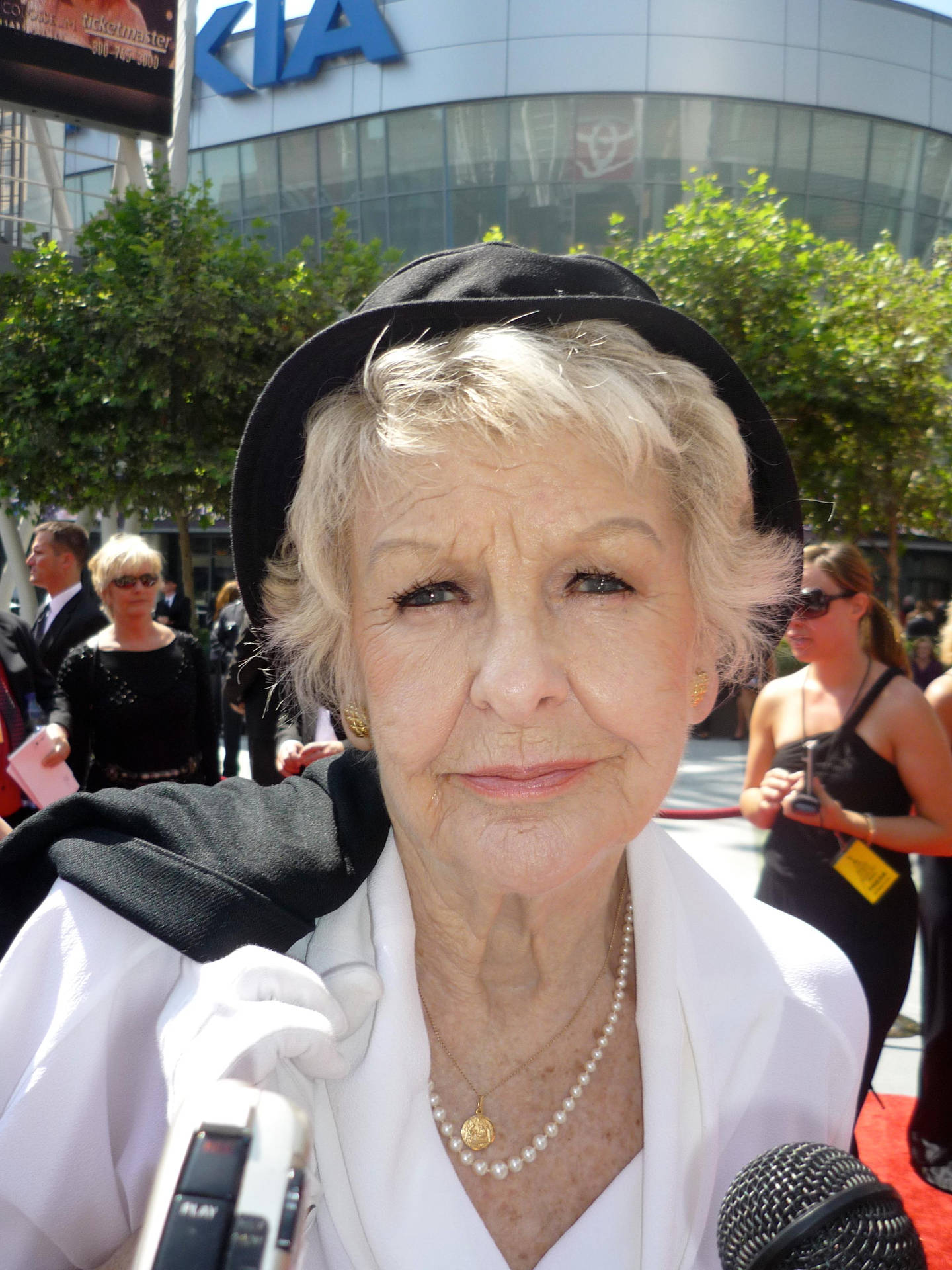 Stage Actress Elaine Stritch In White