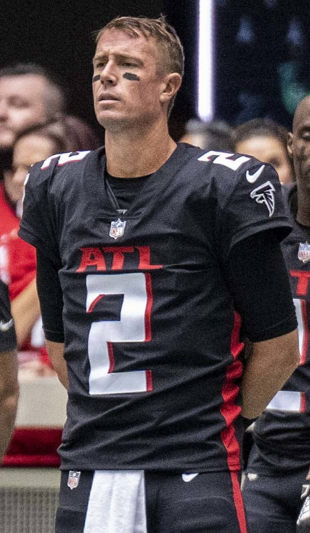 Standing Atlanta Falcons Matt Ryan Background