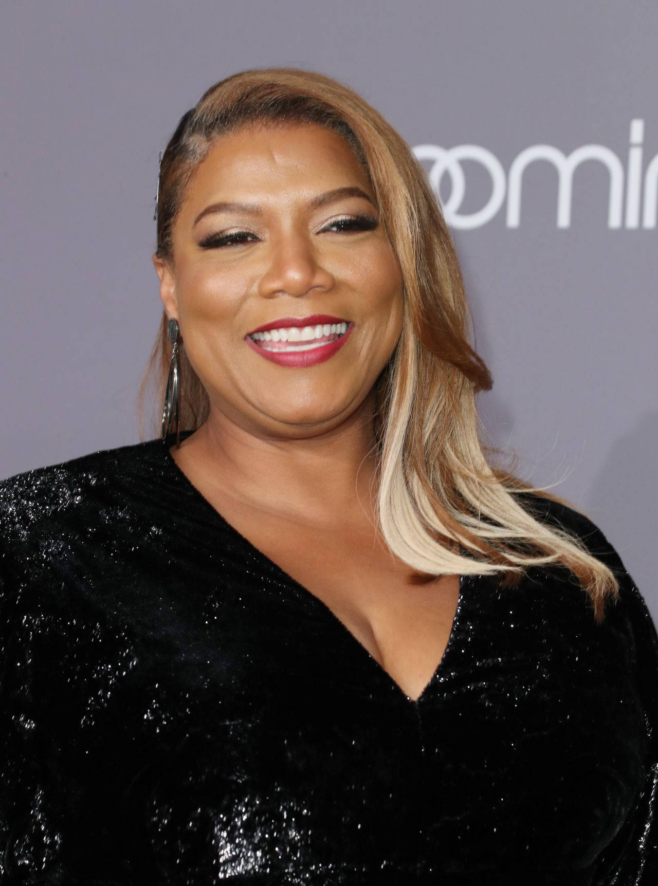 Star Actress Queen Latifah Background