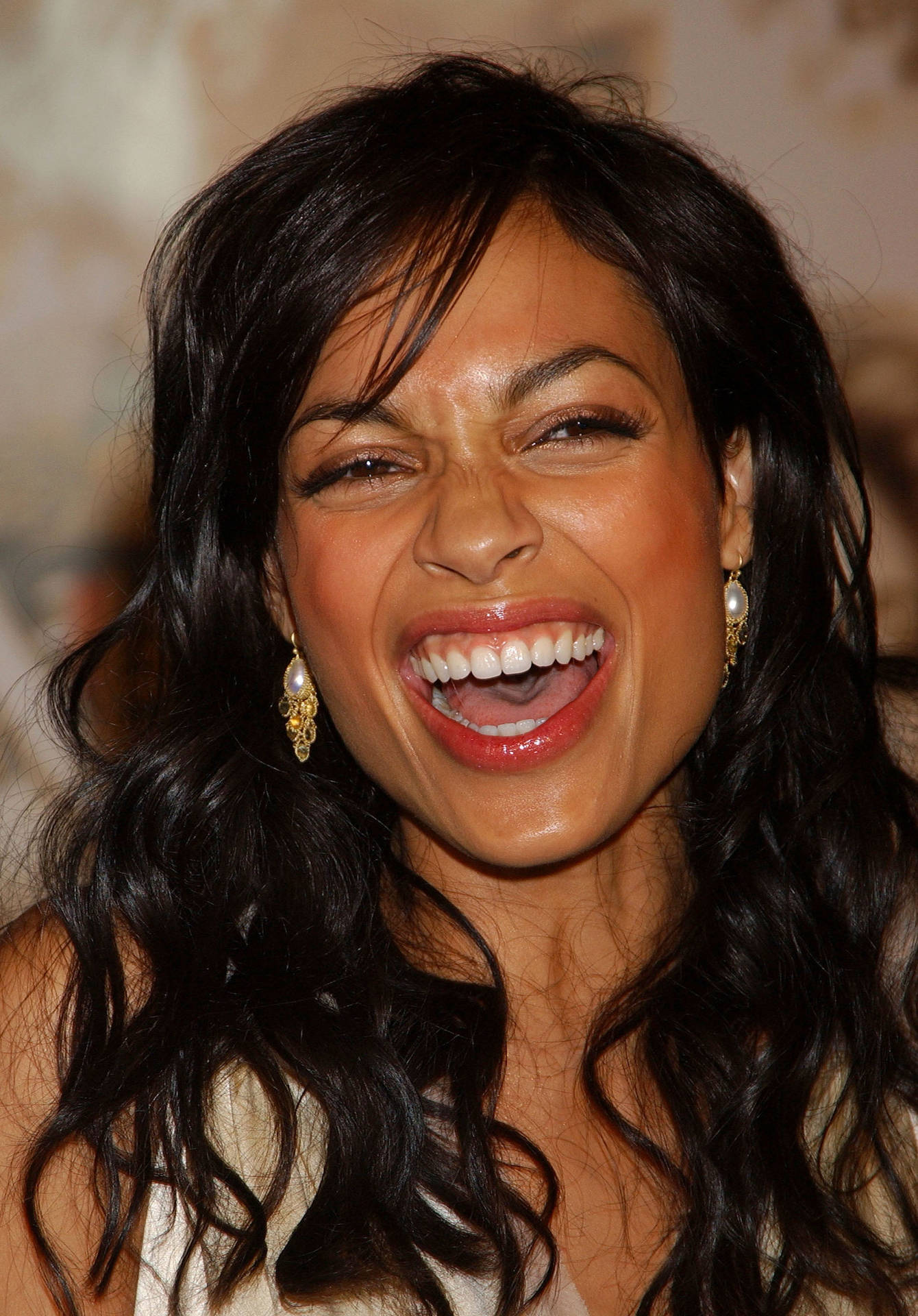 Star Actress Rosario Dawson Background