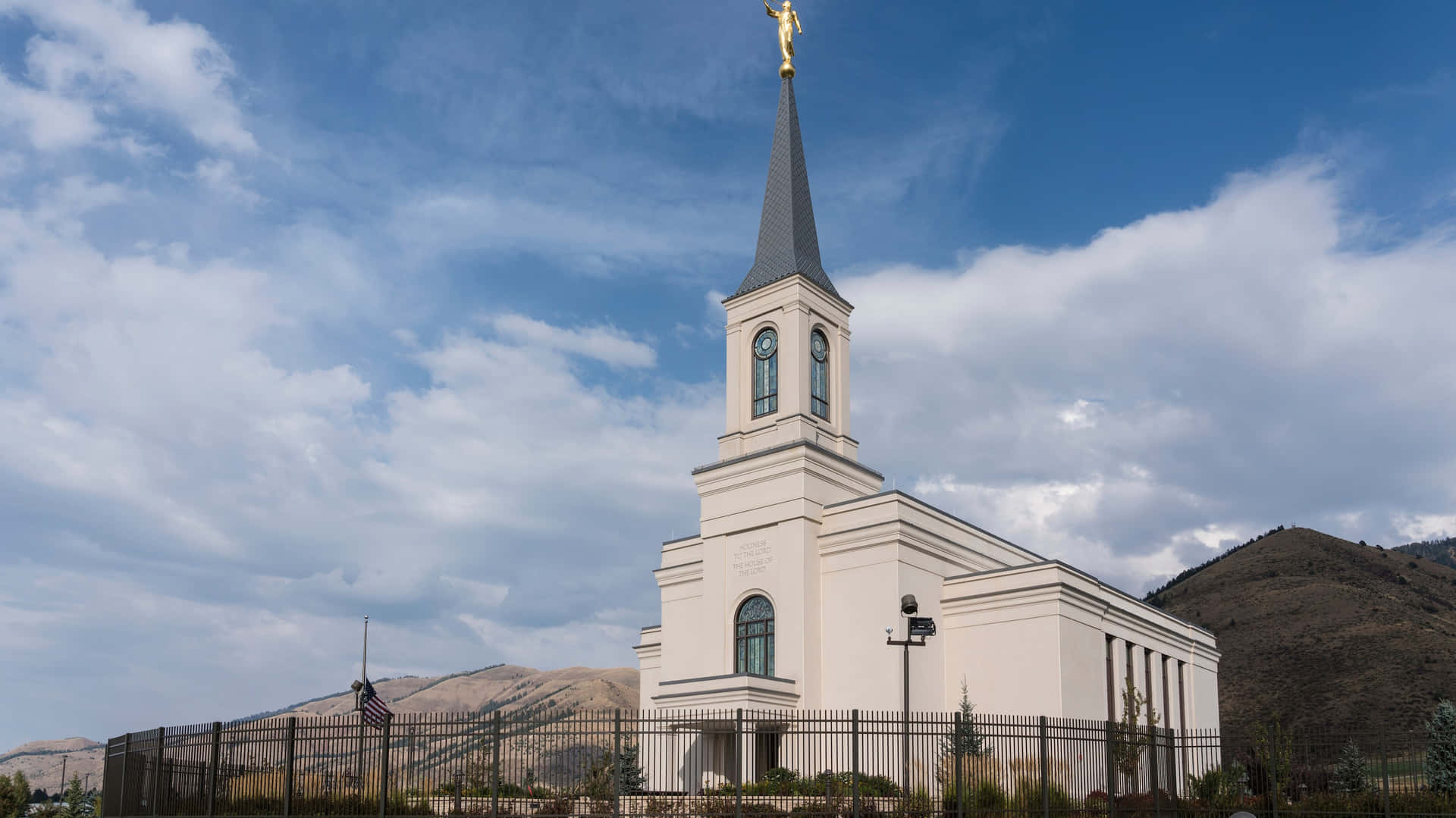 Star Valley Wyoming Mormon Temple Background