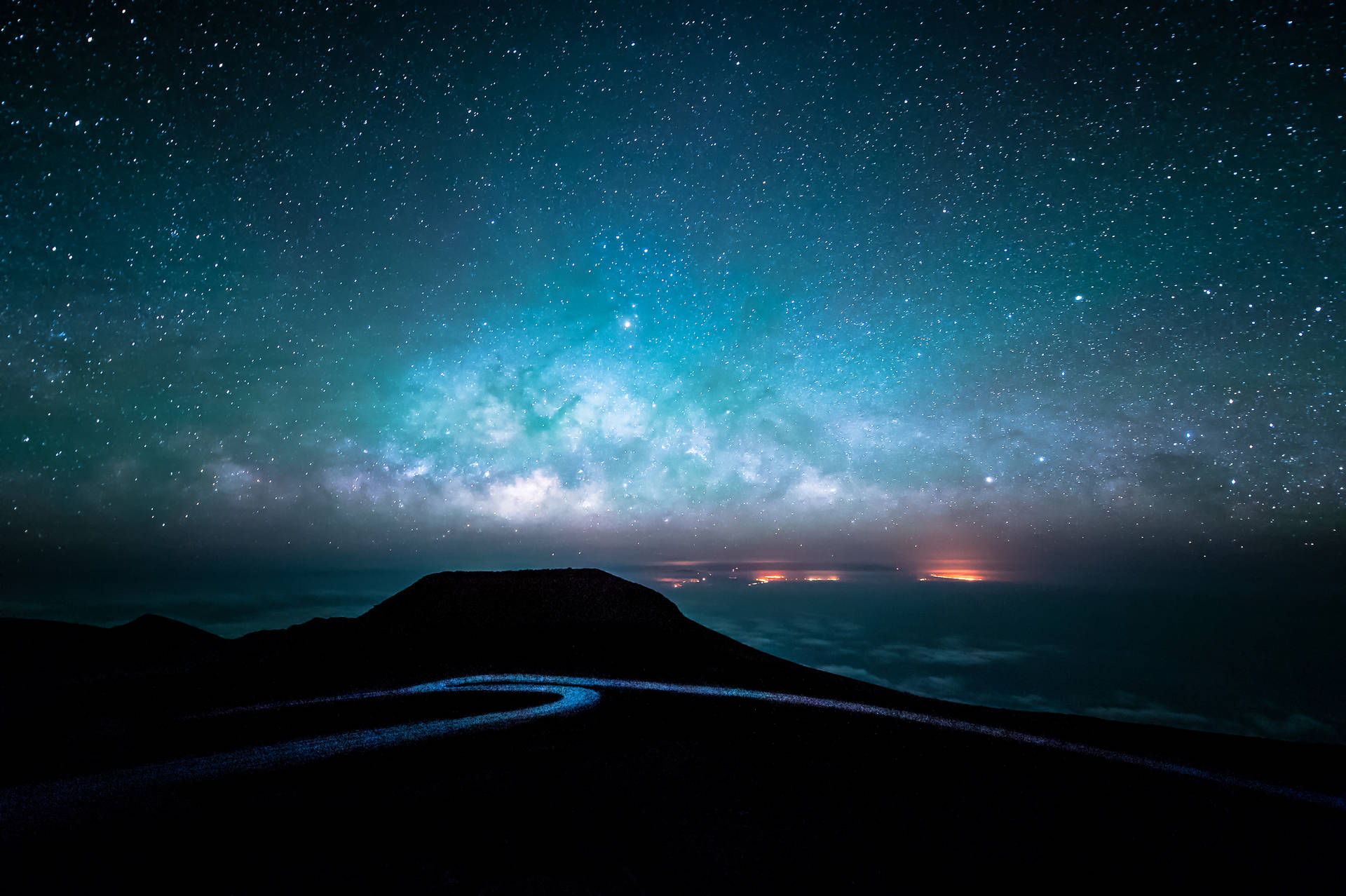 Starry Haleakala National Park 4k Sky Background