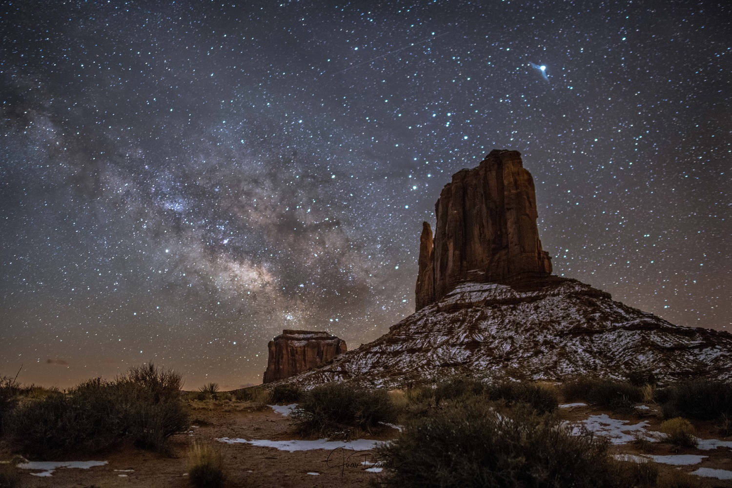 Stars And Mountain In Arizona Desert Background