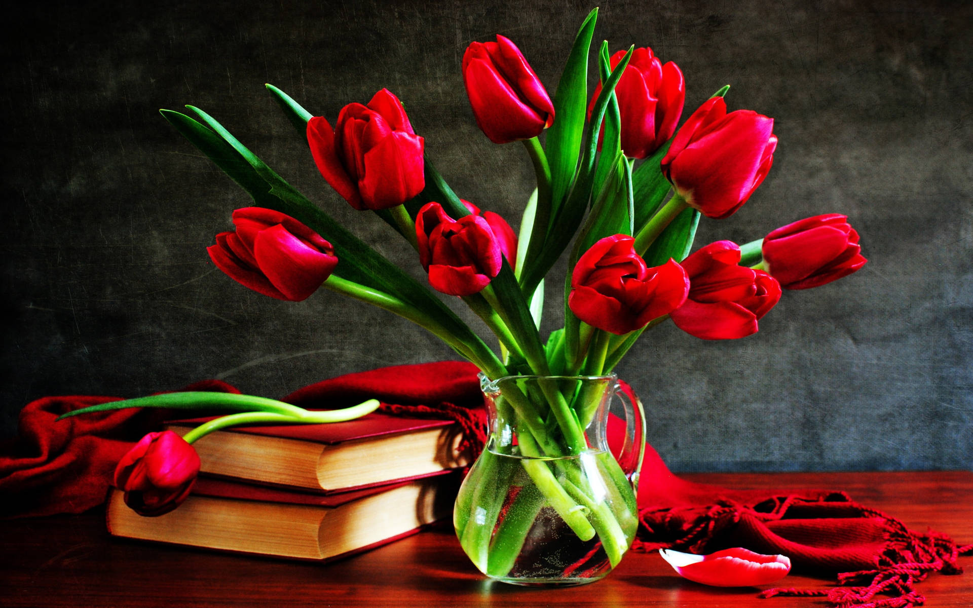 Static Red Roses And Books Background