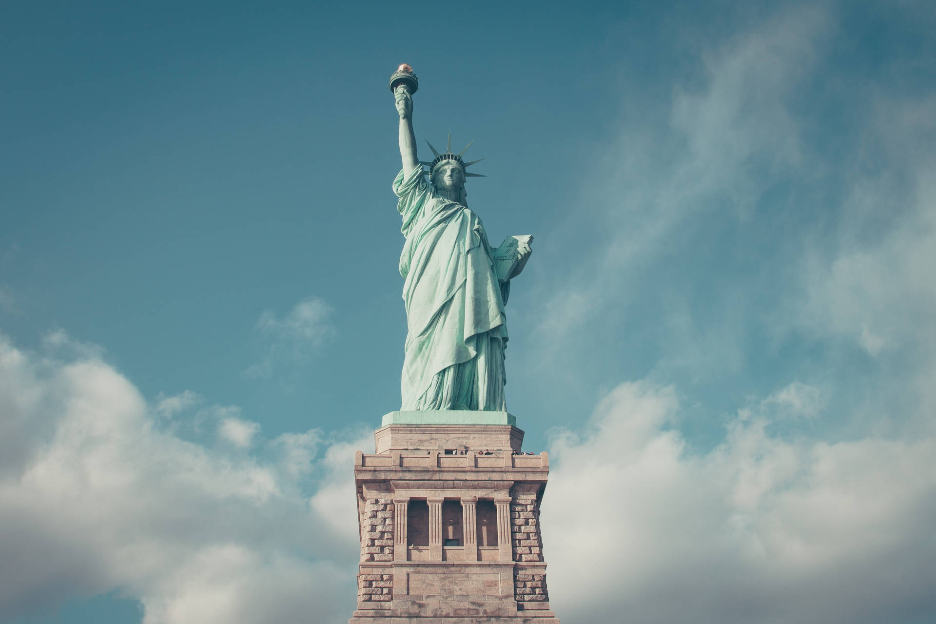 Statue Of Liberty New York Computer Background