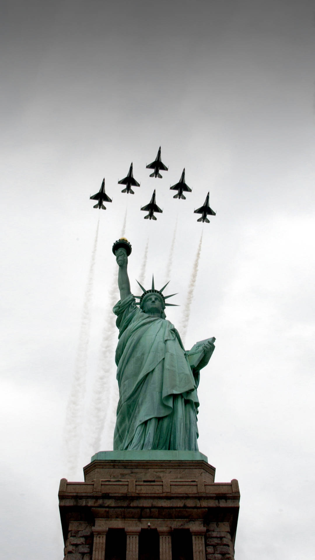 Statue Of Liberty Warplanes