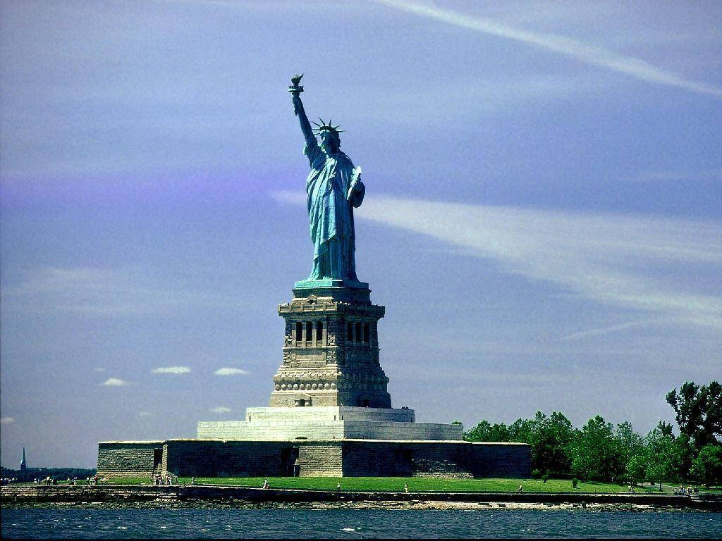 Statue Of Liberty Water Background