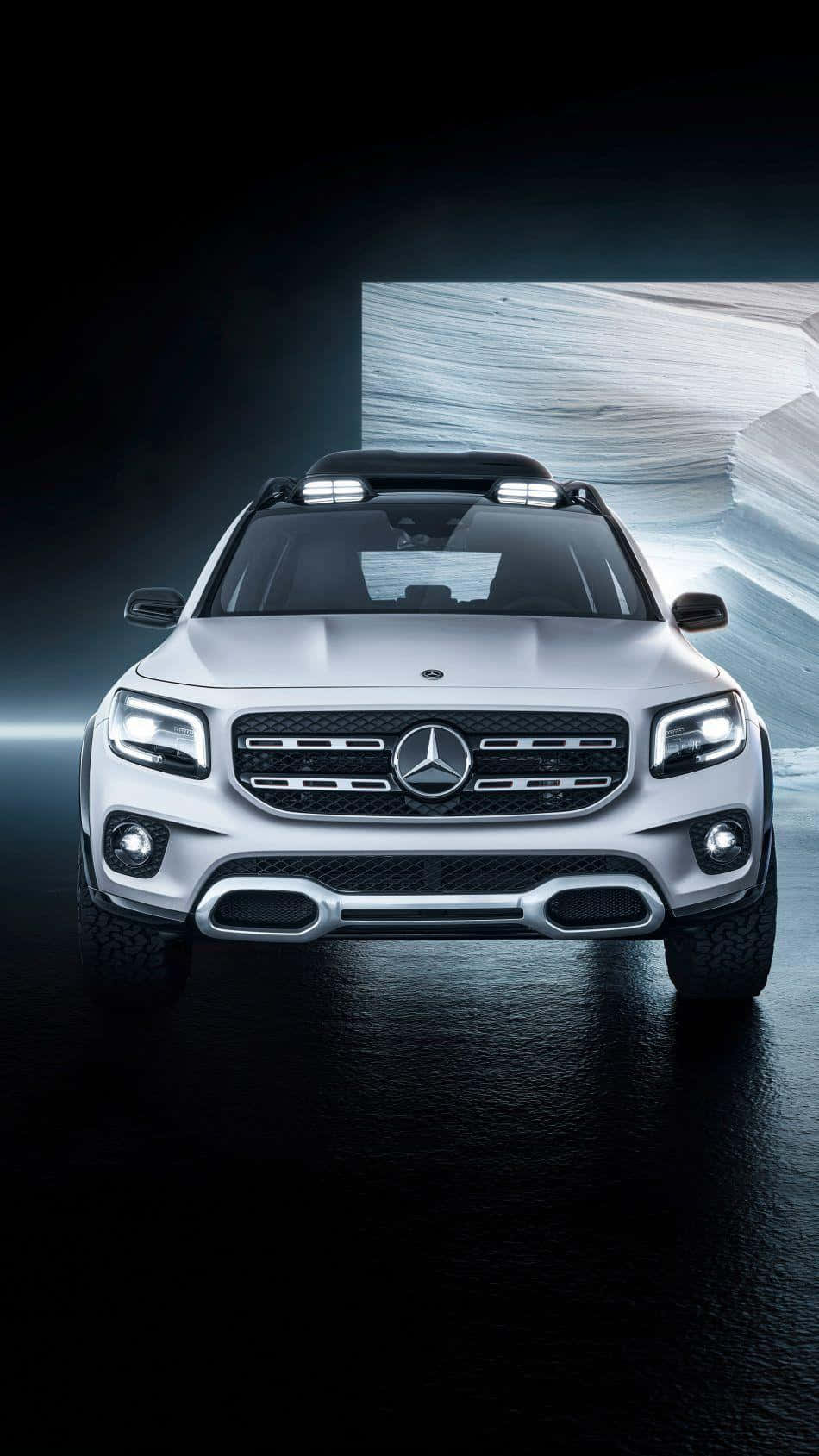 Stay Connected With The Mercedes Benz Phone