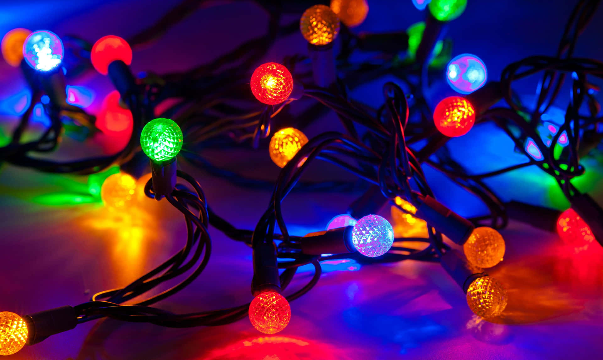 Stay Cozy And Productive This Winter Holidays Background