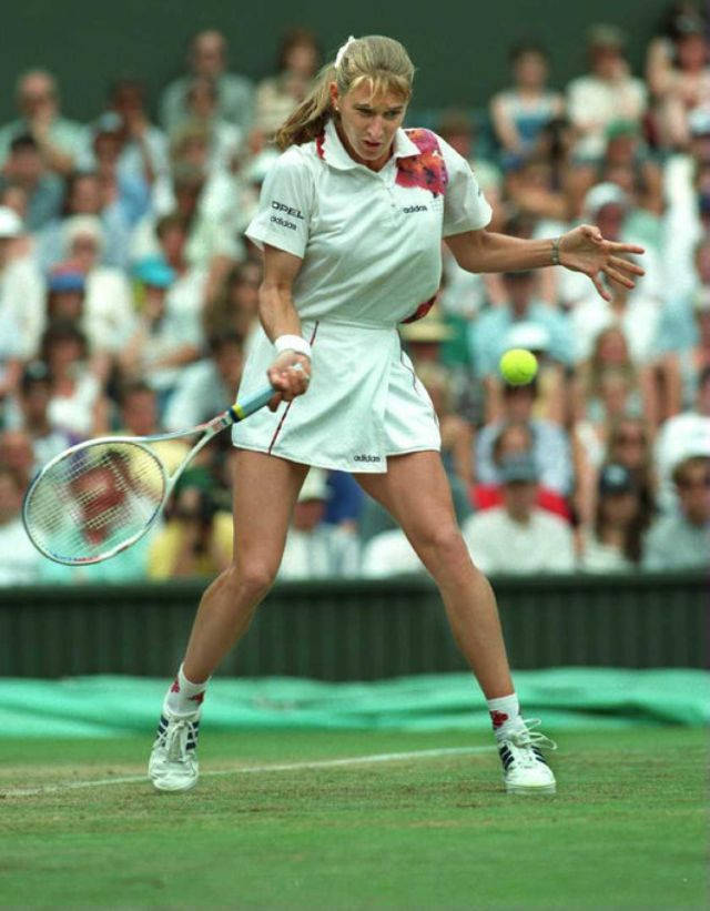 Steffi Graf With Ball In Front Background