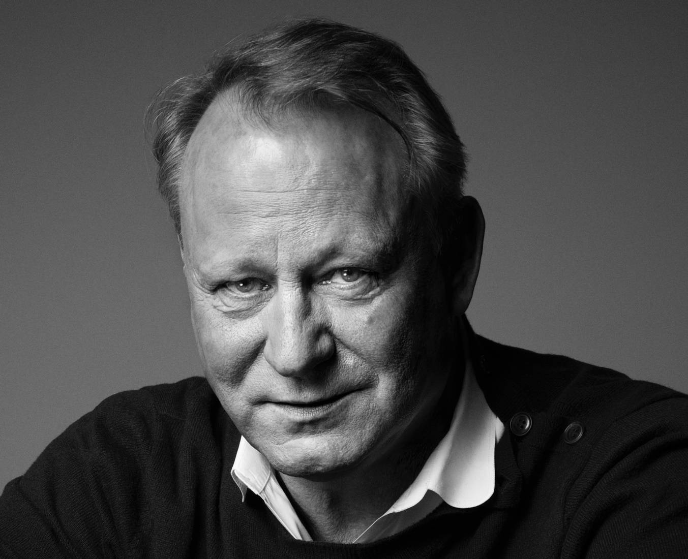 Stellan Skarsgård For King Magazine Photoshoot Background