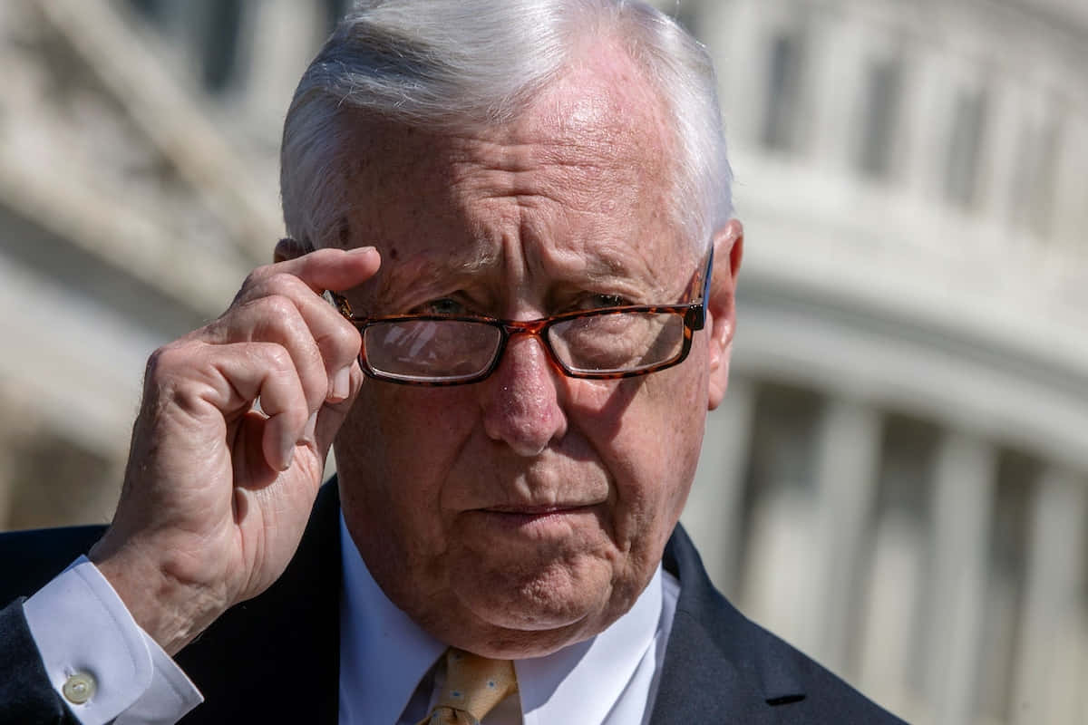 Steny Hoyer Seriously Considering Matters Background
