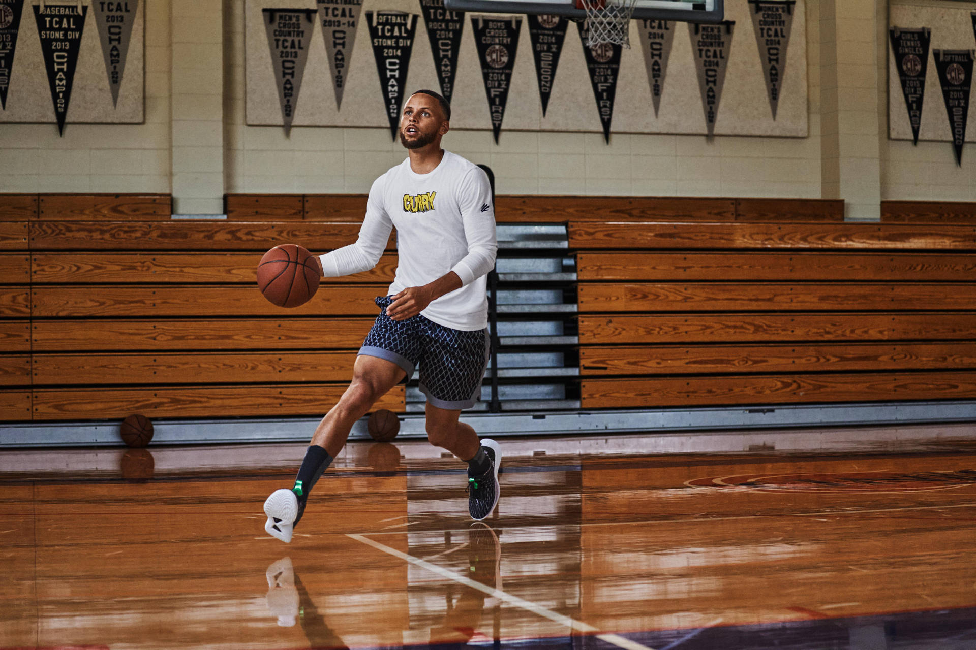 Steph Curry Training At Empty Court