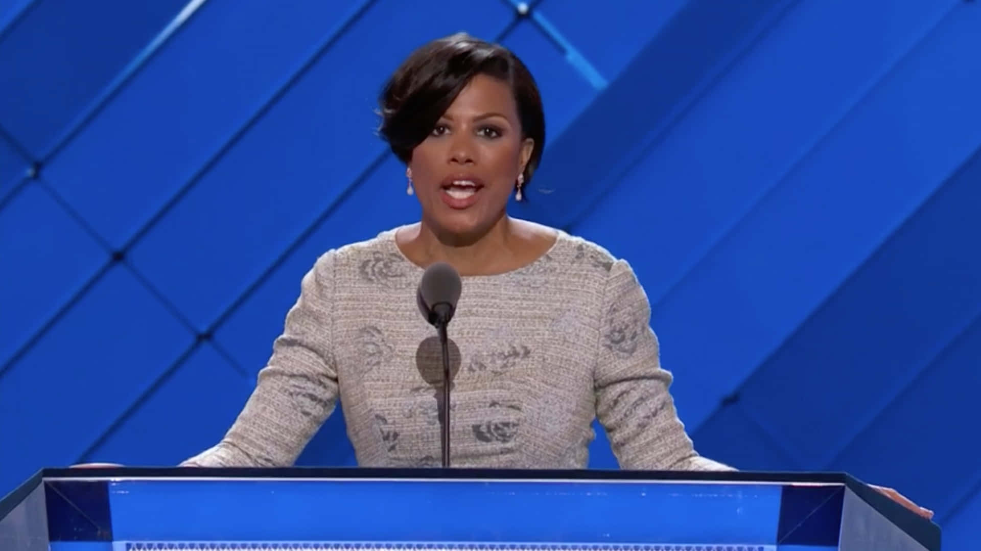 Stephanie Rawlings Blake Giving Speech Background