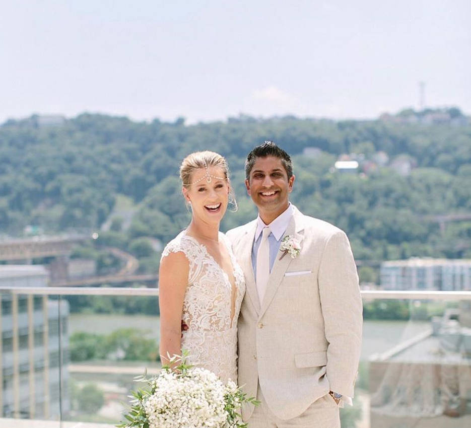 Stephen And Alison Riske-amritraj In Wedding Attires Background