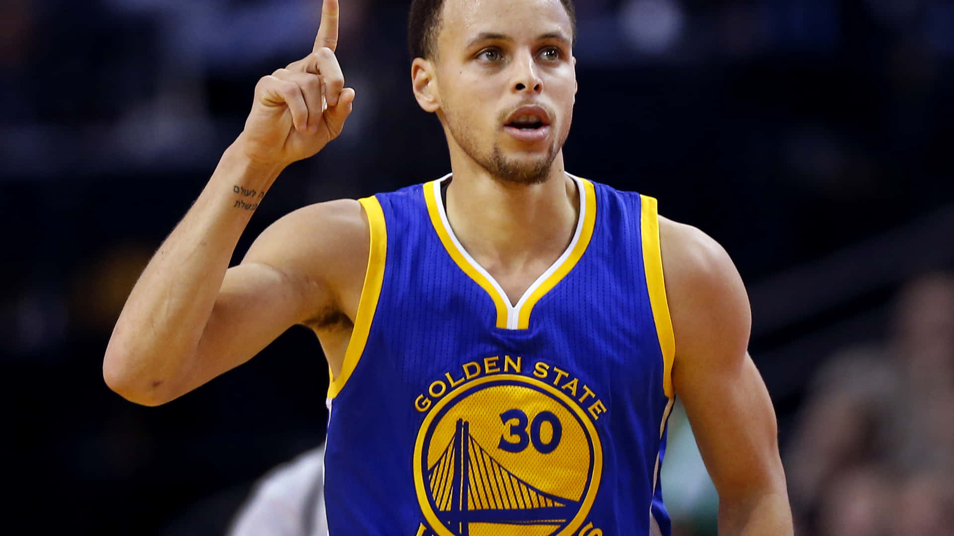 Stephen Curry 4k Raising One Finger Background