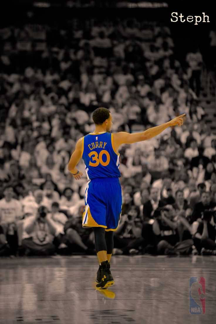 Stephen Curry In Gray Background Background