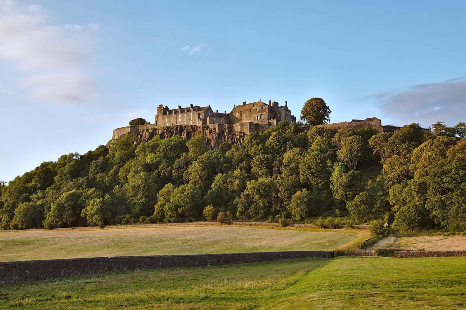 Sterling Castle Hill Background