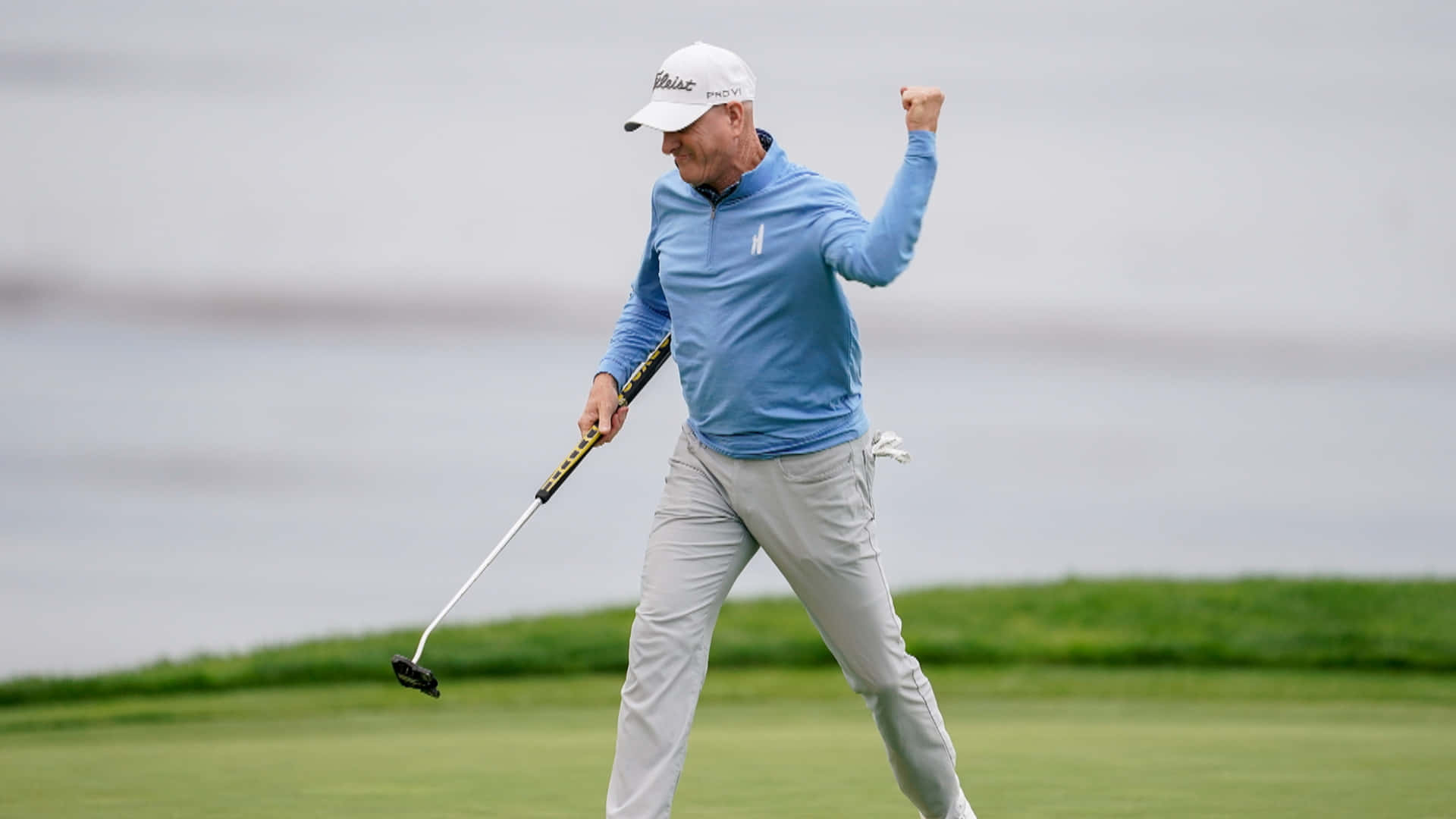 Steve Flesch Throwing A Fist