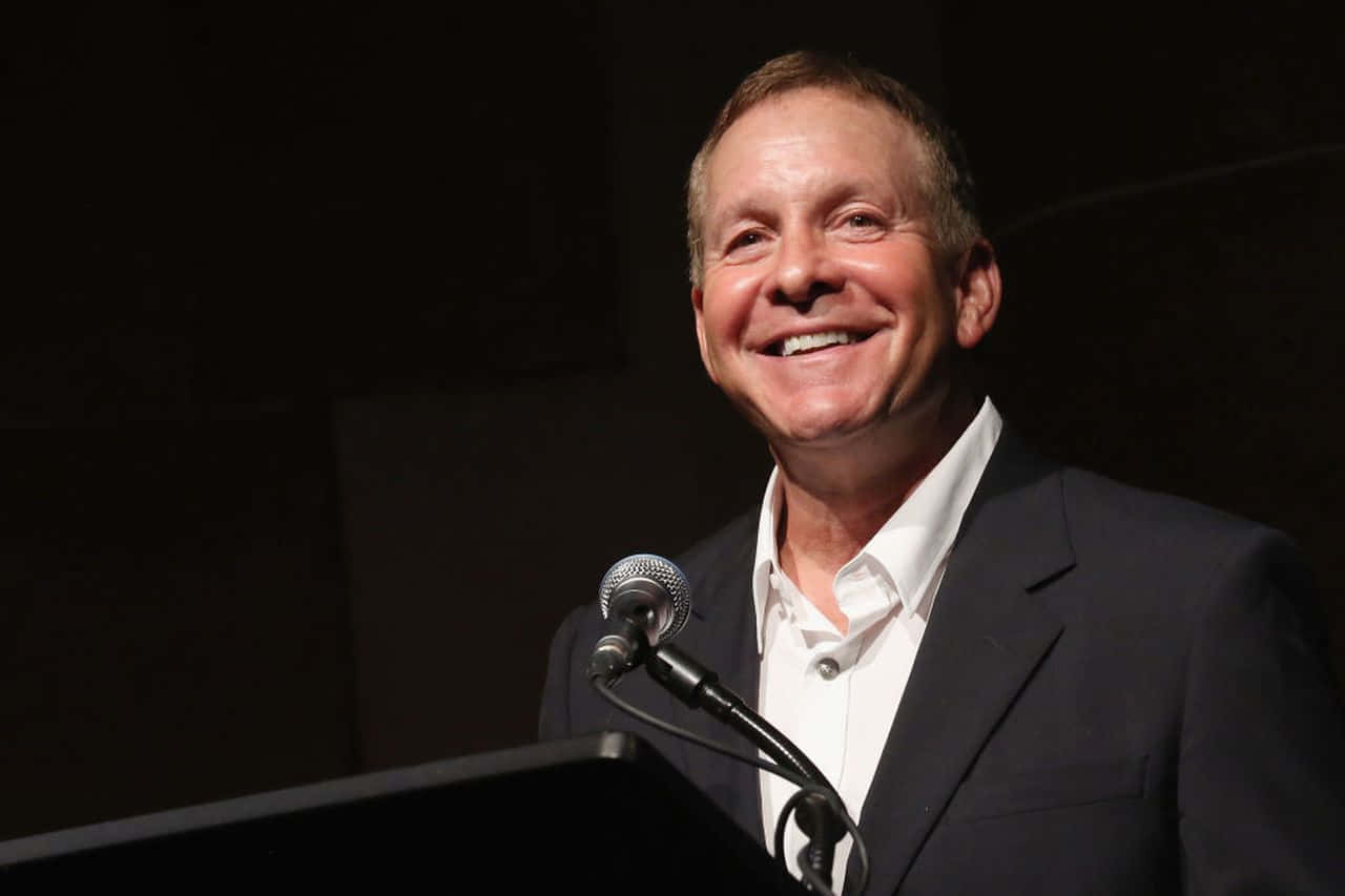 Steve Guttenberg, 1980s Movie Icon Background