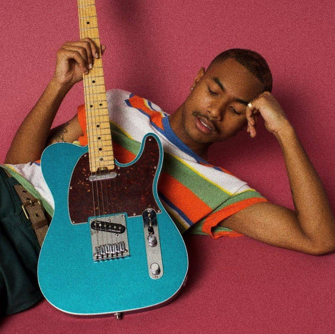 Steve Lacy On Pink Background Background