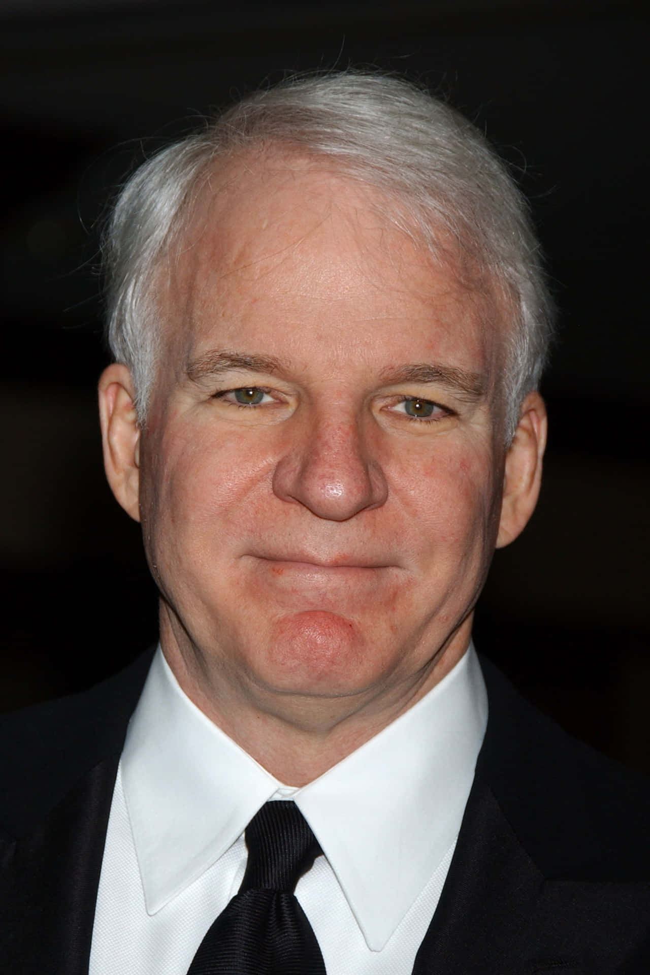 Steve Martin Brings Laughs To The Stage Background