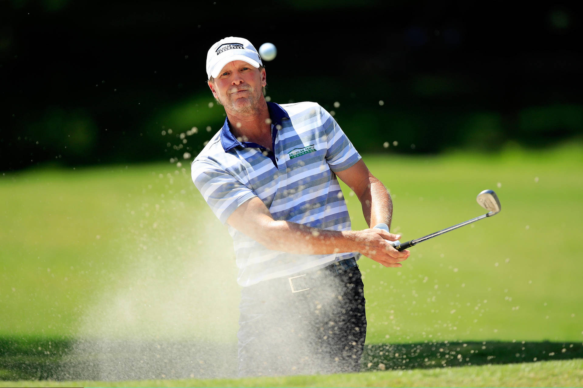 Steve Stricker Swinging The Ball