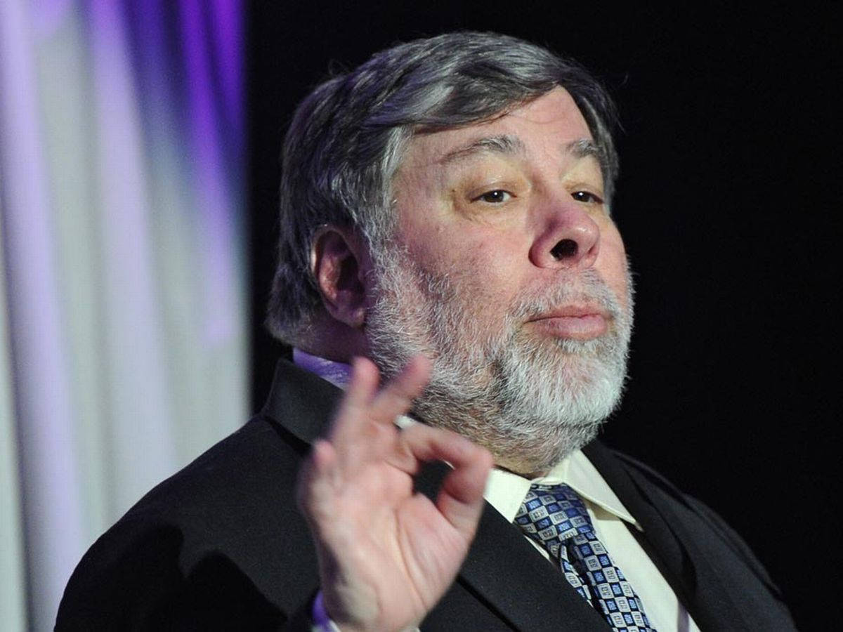 Steve Wozniak Three Finger Sign