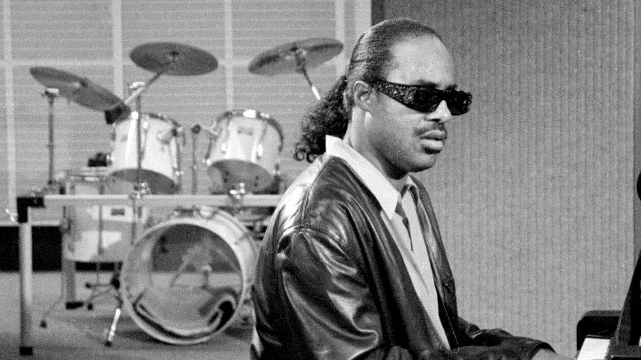 Stevie Wonder In Music Studio