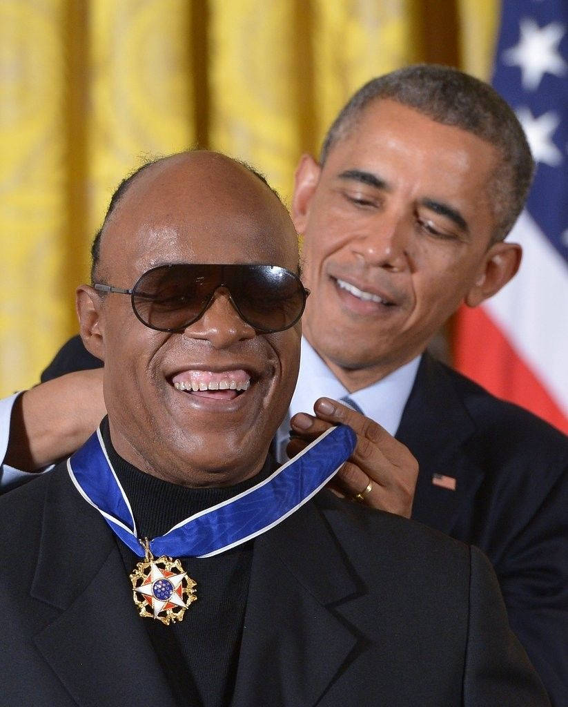 Stevie Wonder Medal From Obama Background